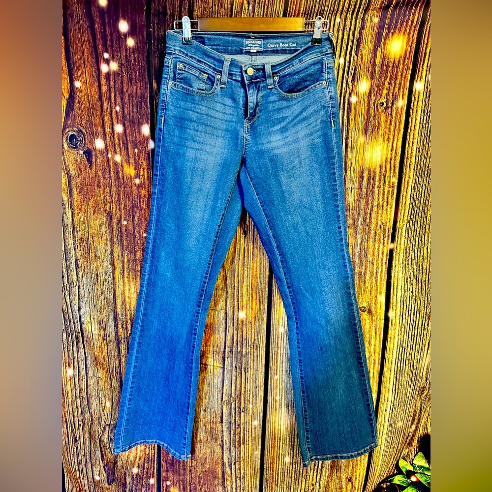 P-013 womens Levi’s jeans Curvy Bootcut size 6L